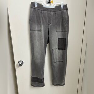 LOGO shadow patch pull-on jeans